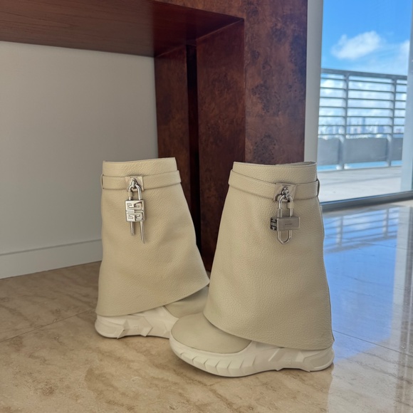 Givenchy Shark Lock Biker Boots - Picture 3 of 10